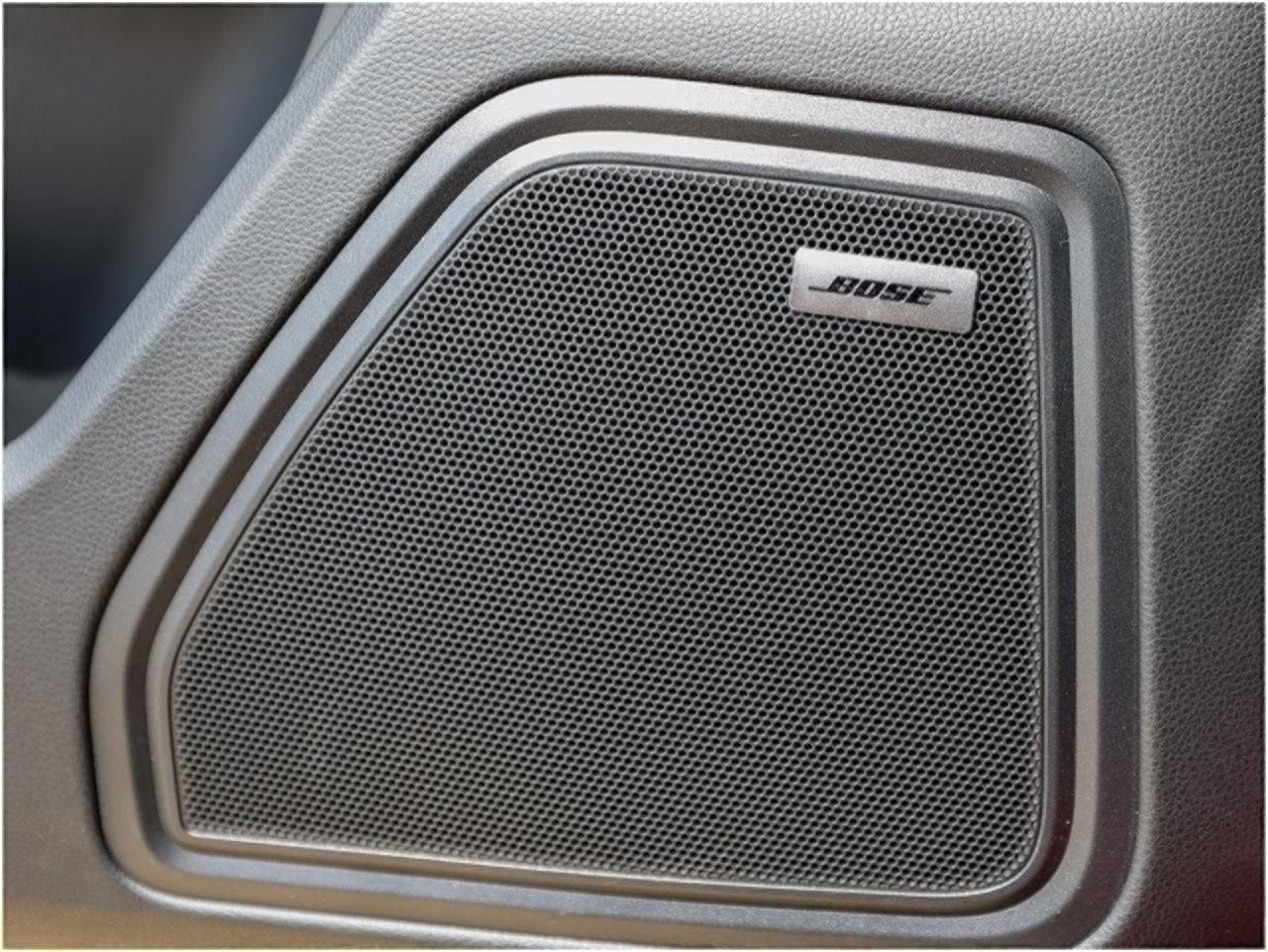 Certified 2025 Porsche Macan AWD/4WD image 22