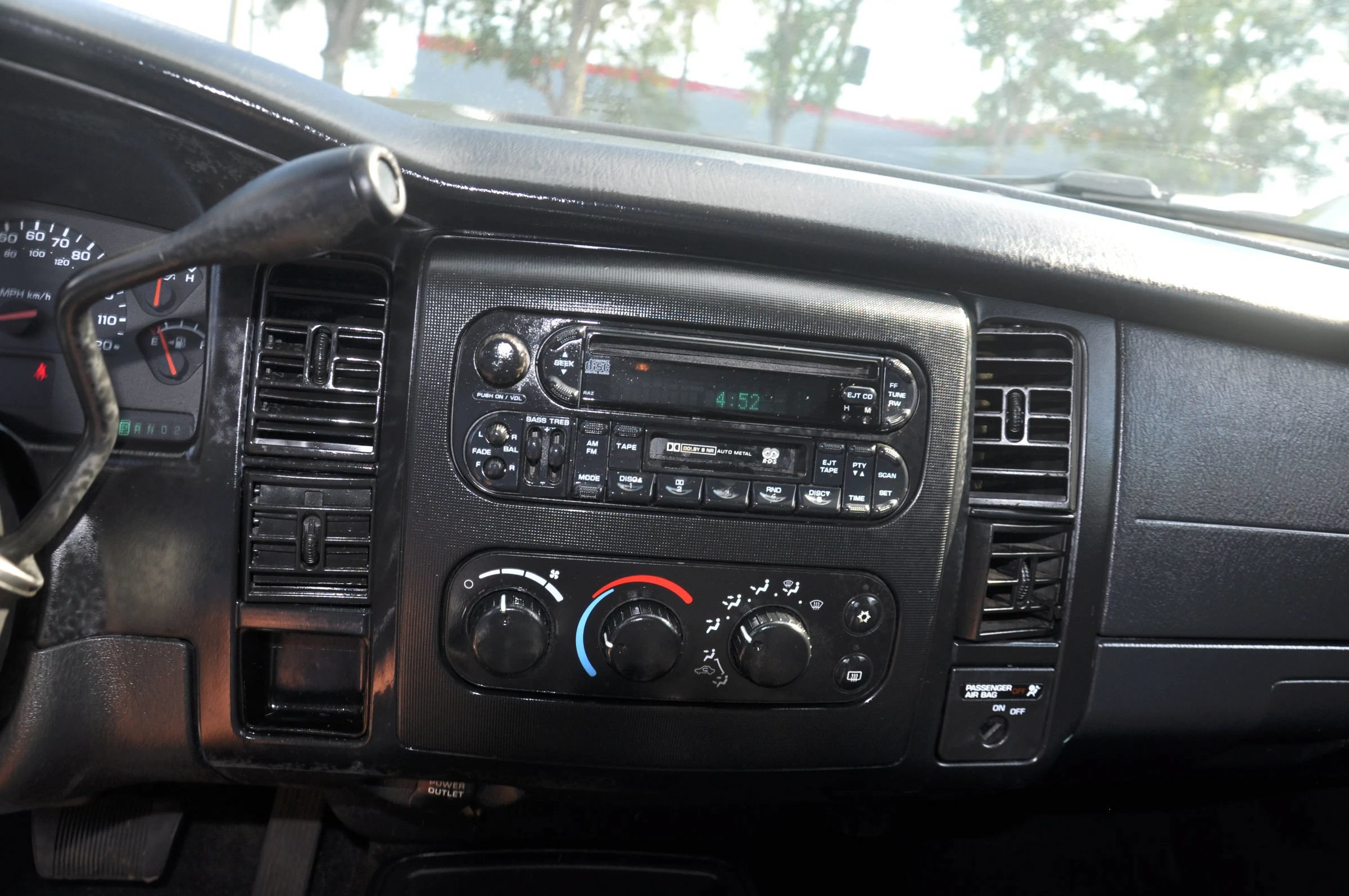 Used 2003 Dodge Dakota Sport RWD image 22