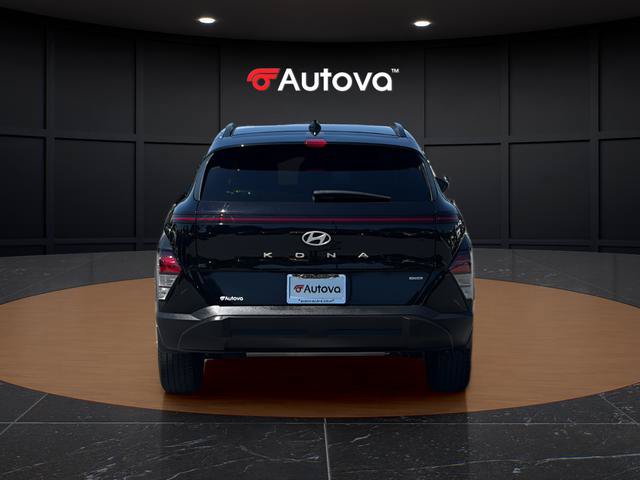 Used 2024 Hyundai Kona SEL AWD/4WD image 4