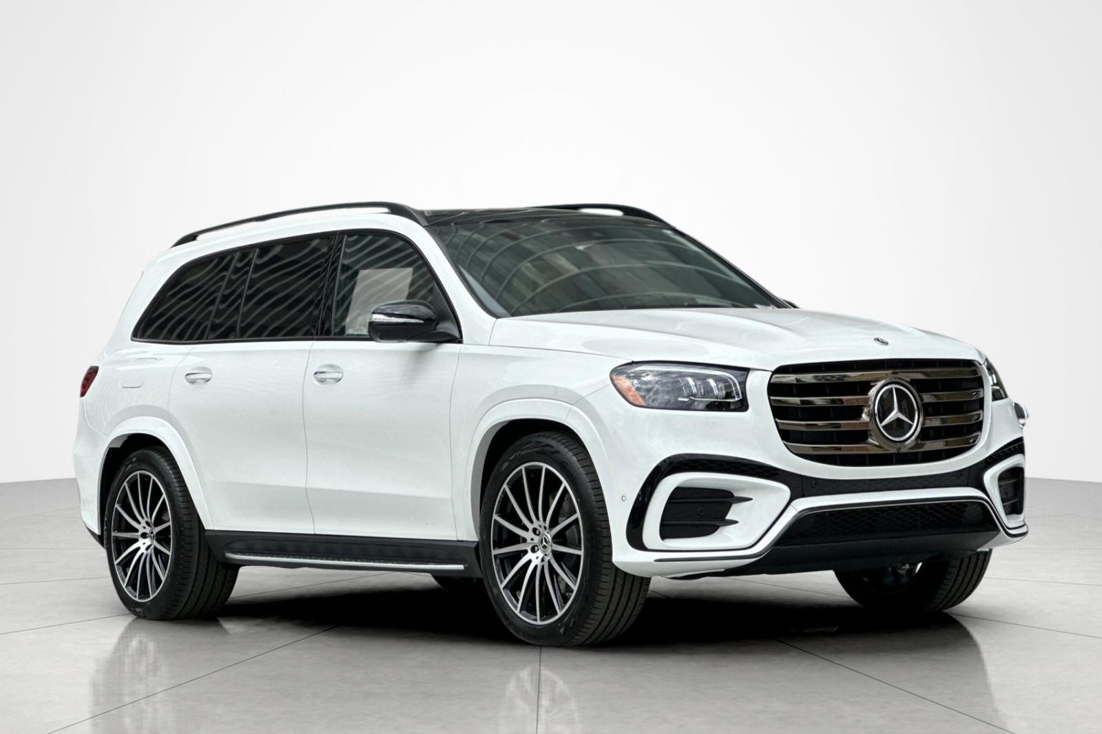 New 2026 Mercedes-Benz GLS 580 4MATIC image 7