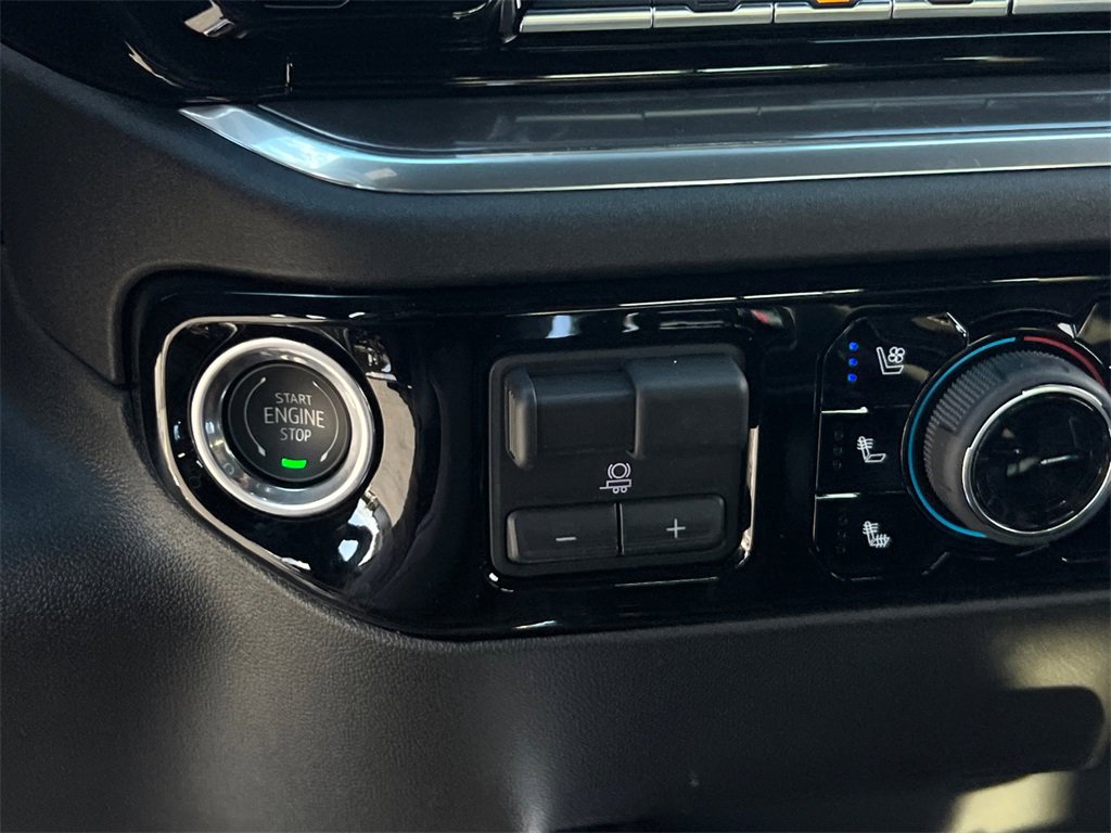 New 2026 Chevrolet Silverado 1500 High Country w/ Technology Package image 24