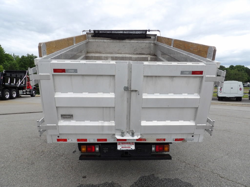 Used 2024 Chevrolet Low Cab Forward 5500HD RWD image 6
