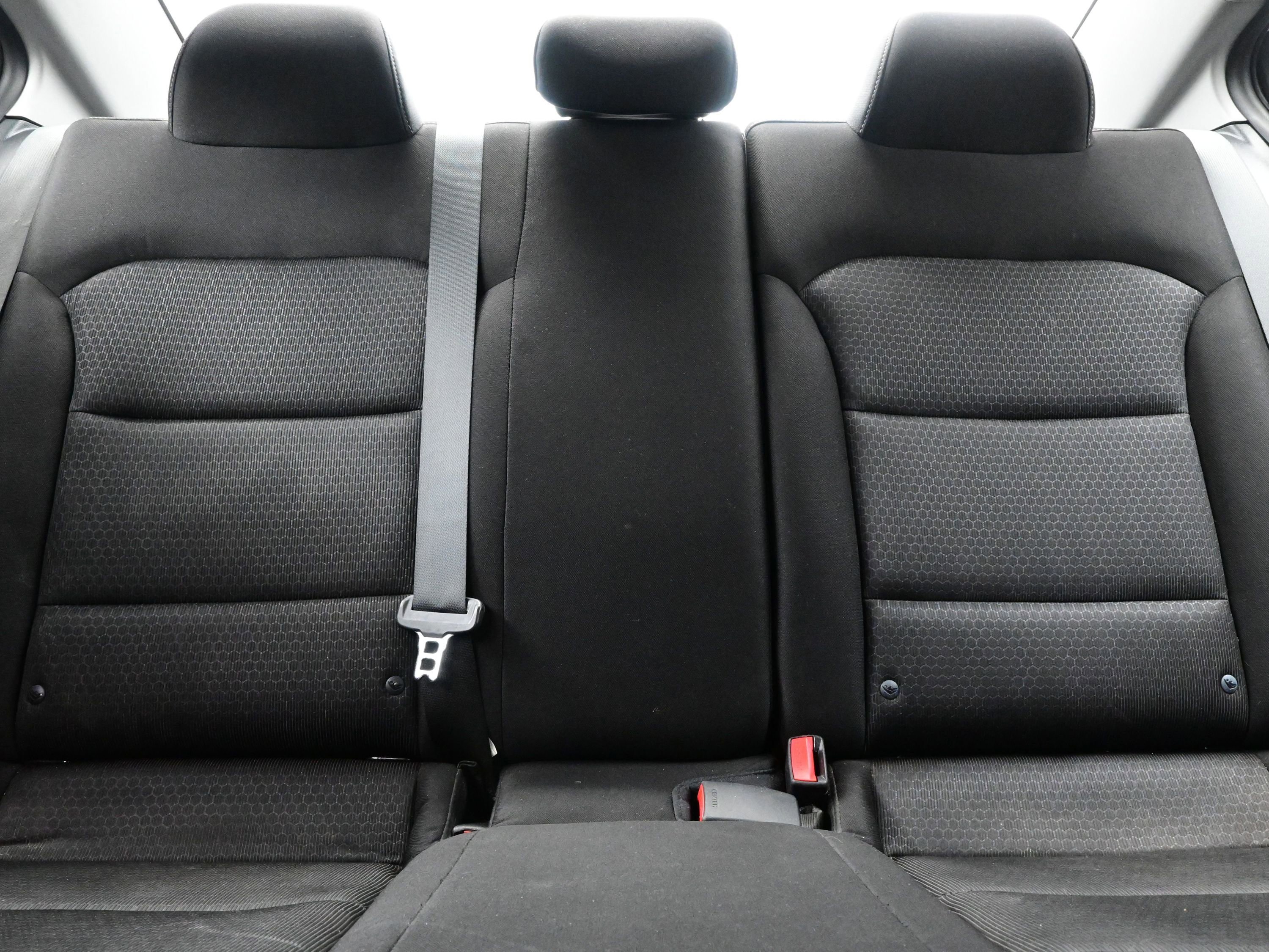 Used 2017 Hyundai Elantra Value Edition image 14