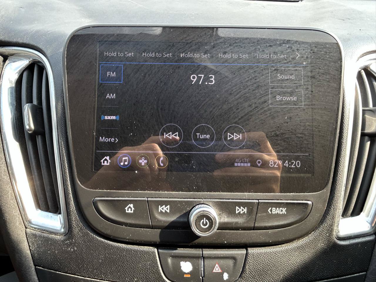 Used 2020 Chevrolet Malibu LT FWD image 23