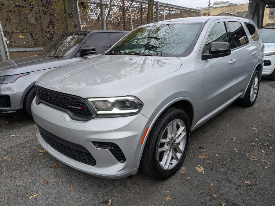 Used 2023 Dodge Durango GT image 1