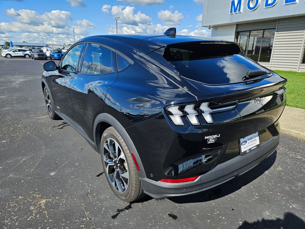 Used 2024 Ford Mustang Mach-E Select image 8