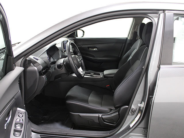 Used 2020 Nissan Sentra SV w/ Lighting Package FWD image 10