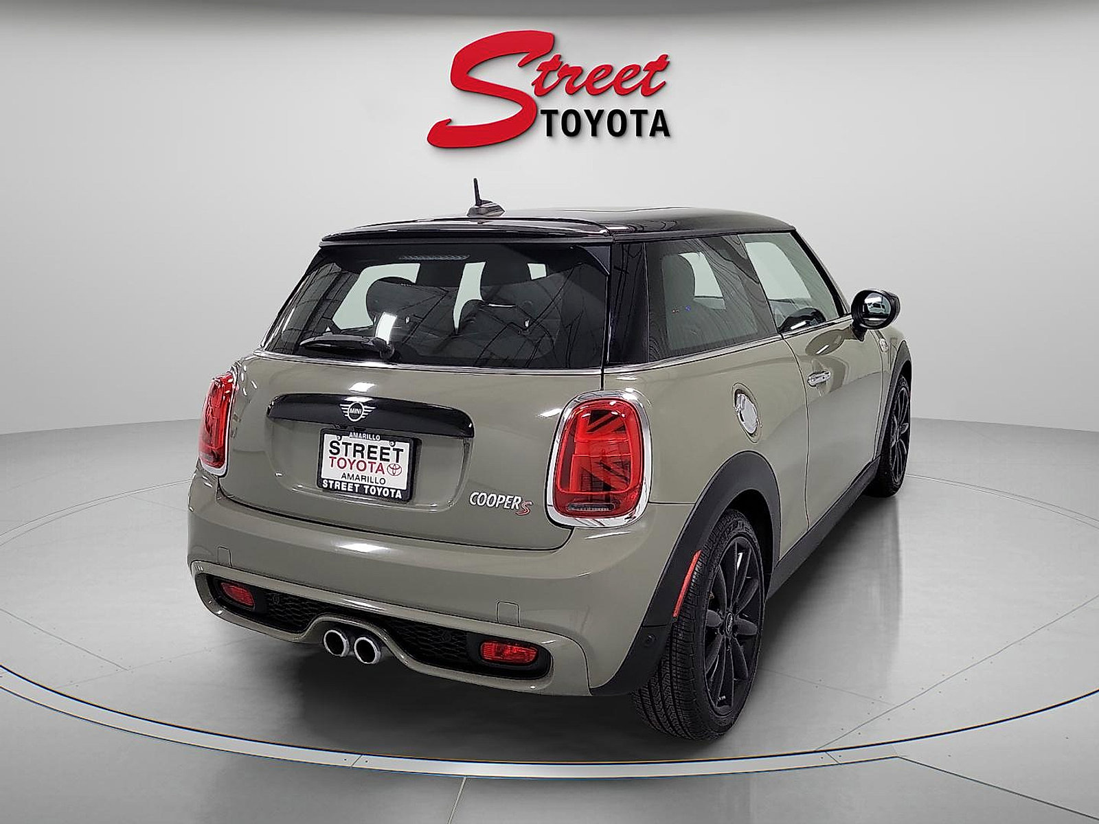 Used 2021 MINI Cooper S w/ 6.5" Touchscreen Package image 4