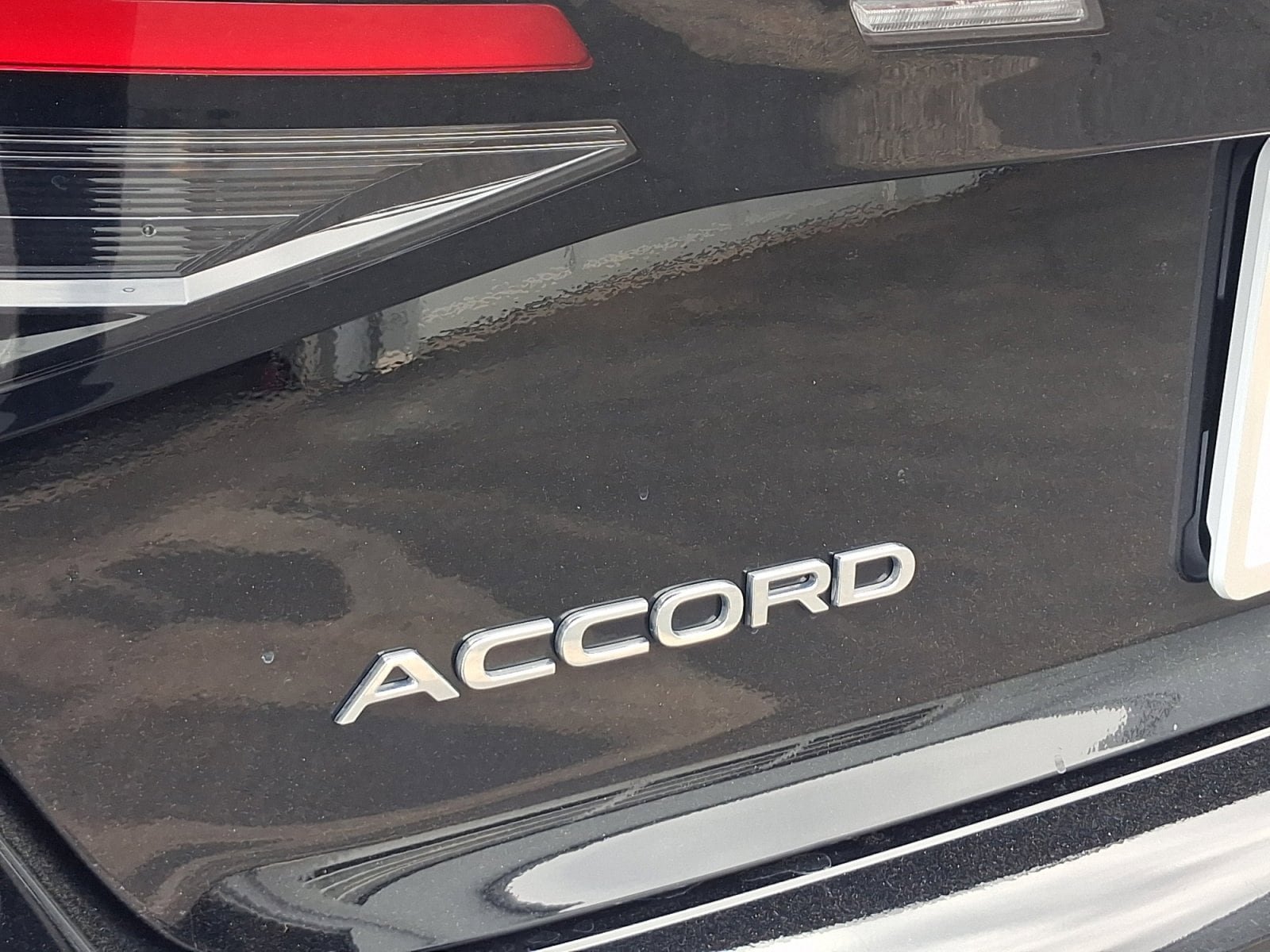 Used 2023 Honda Accord EX image 23