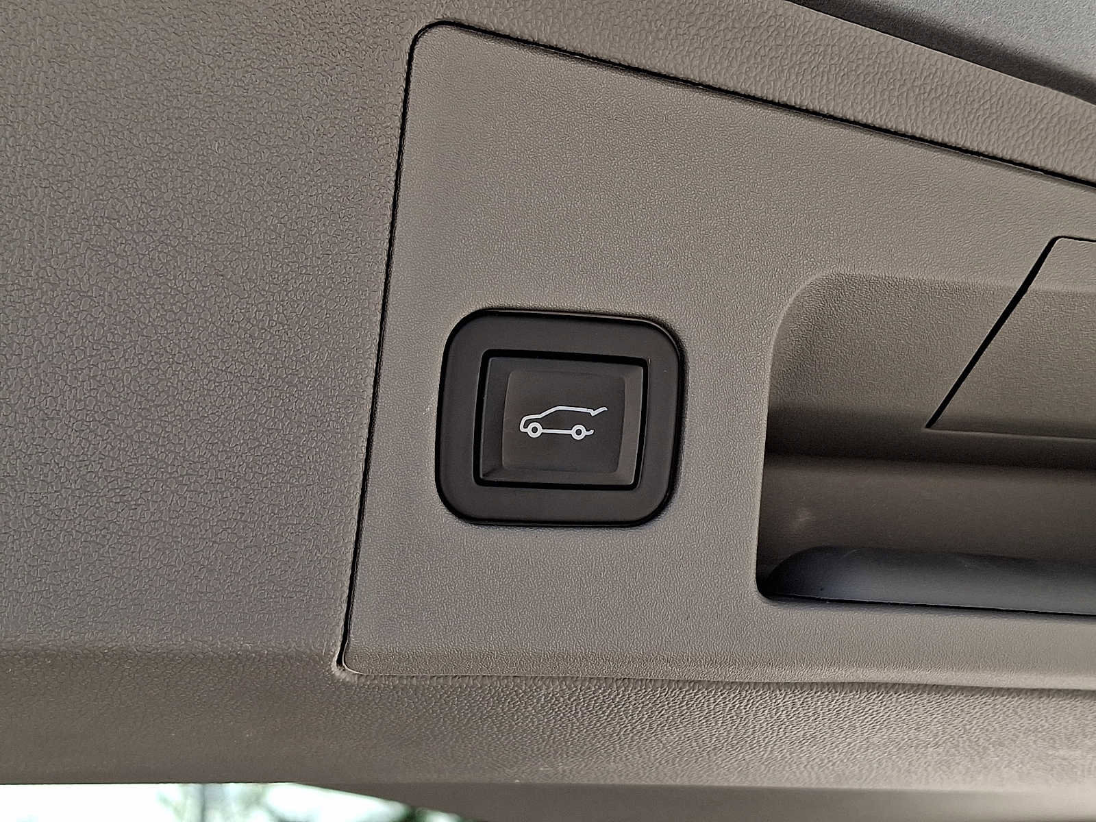 Certified 2024 Cadillac XT5 Premium Luxury image 25