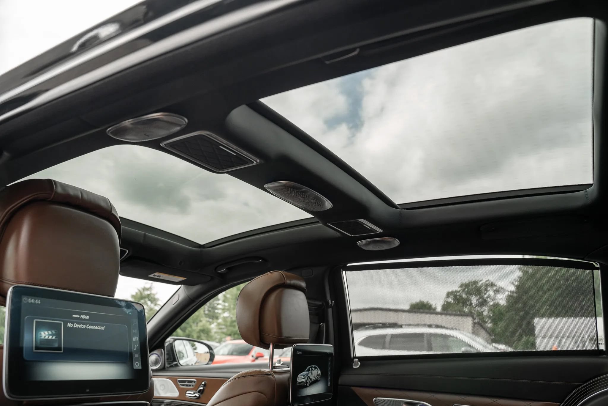 Used 2019 Mercedes-Benz Maybach S 560 4MATIC image 31