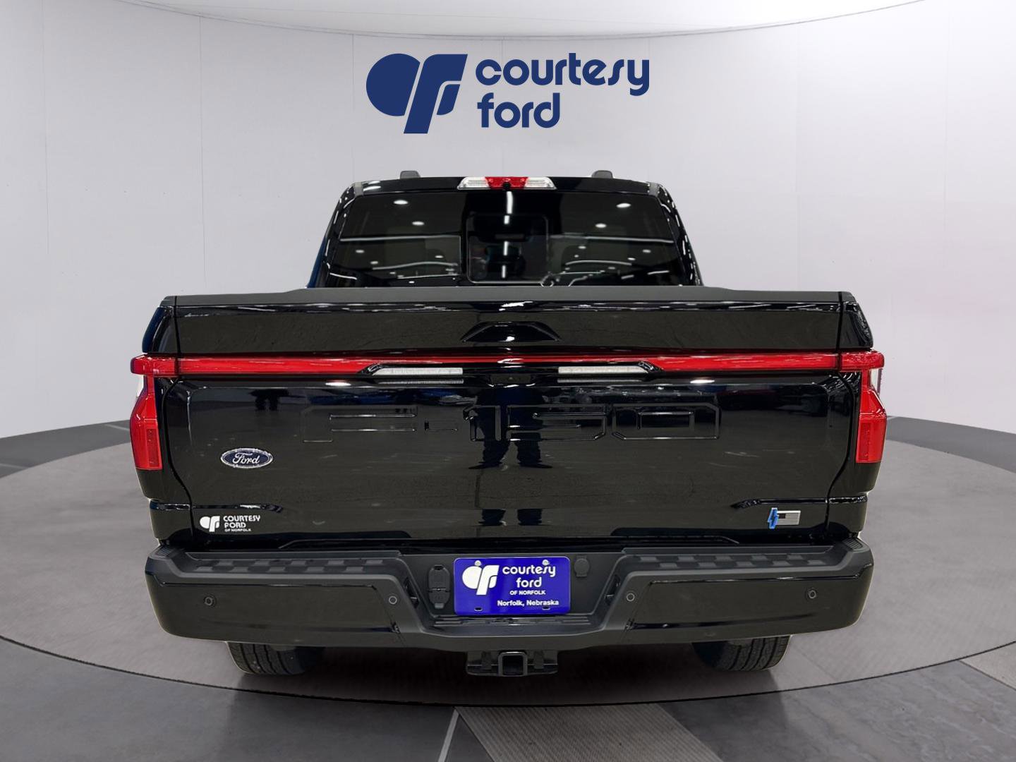 New 2023 Ford F150 Lightning Platinum AWD/4WD image 6