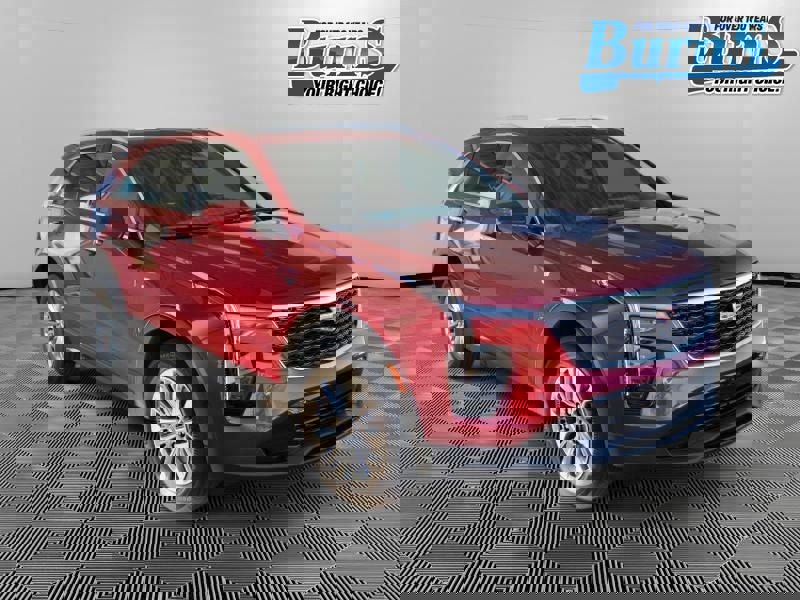 New 2025 Cadillac XT4 Premium Luxury w/ Cold Weather Package