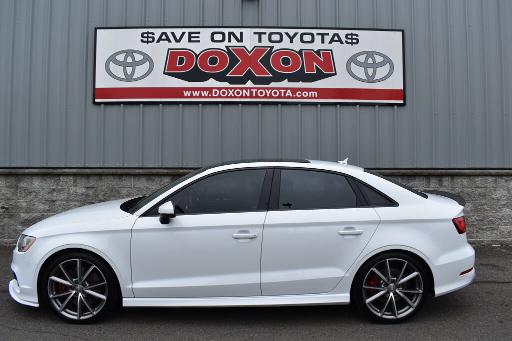 Used 2016 Audi S3 Premium Plus w/ Technology Package AWD/4WD image 4