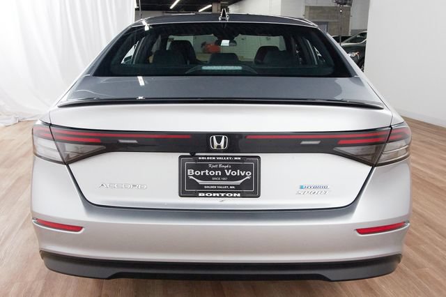 Used 2024 Honda Accord Sport image 4