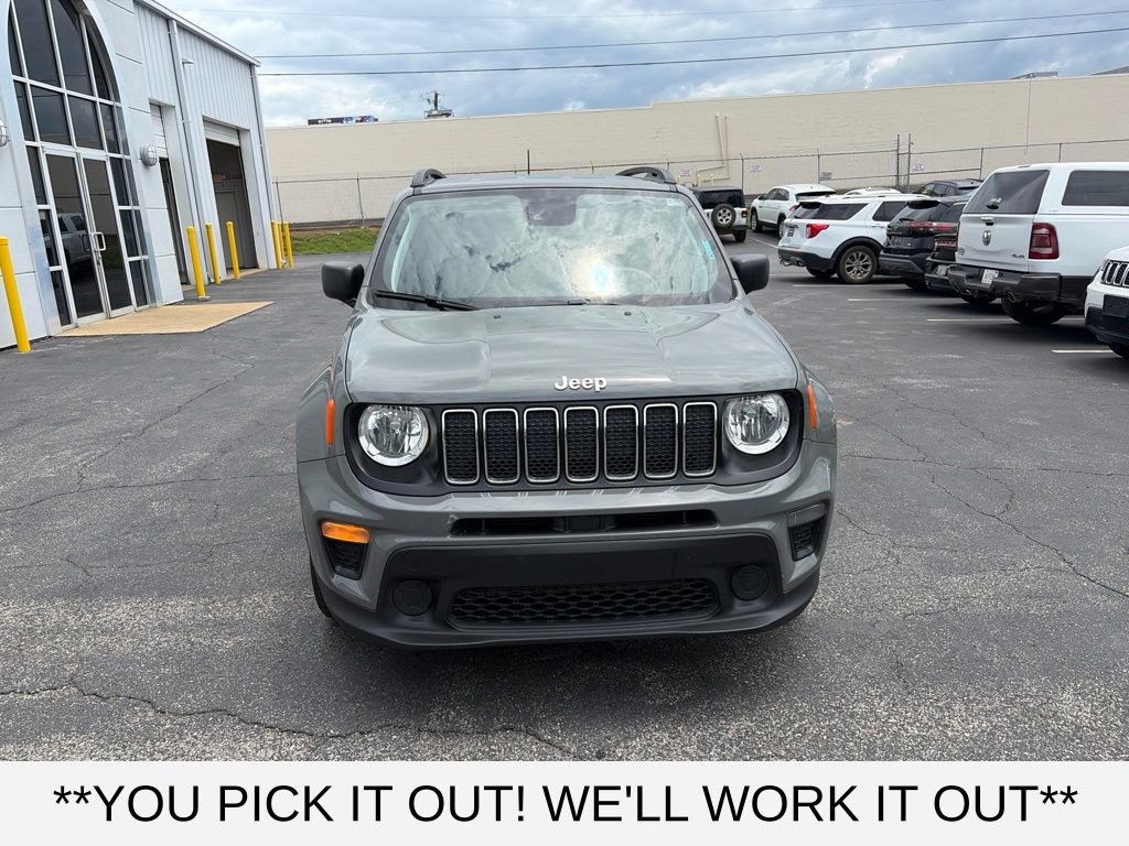 Used 2021 Jeep Renegade Sport w/ Sport Appearance Group FWD image 2