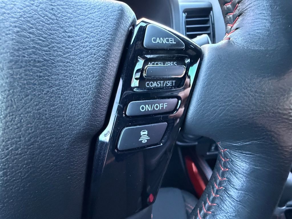 Used 2022 Nissan Frontier Pro-X RWD image 24