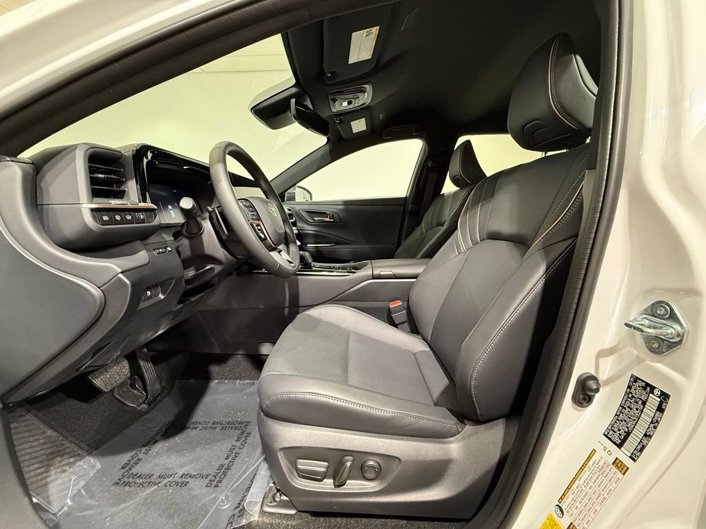 Certified 2026 Toyota Crown Signia AWD/4WD image 13