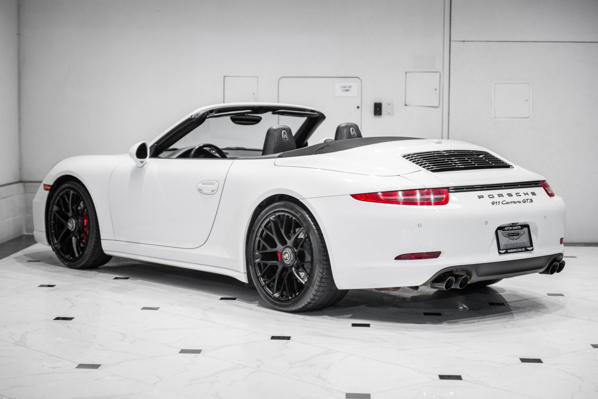 Used 2016 Porsche 911 Carrera GTS image 7