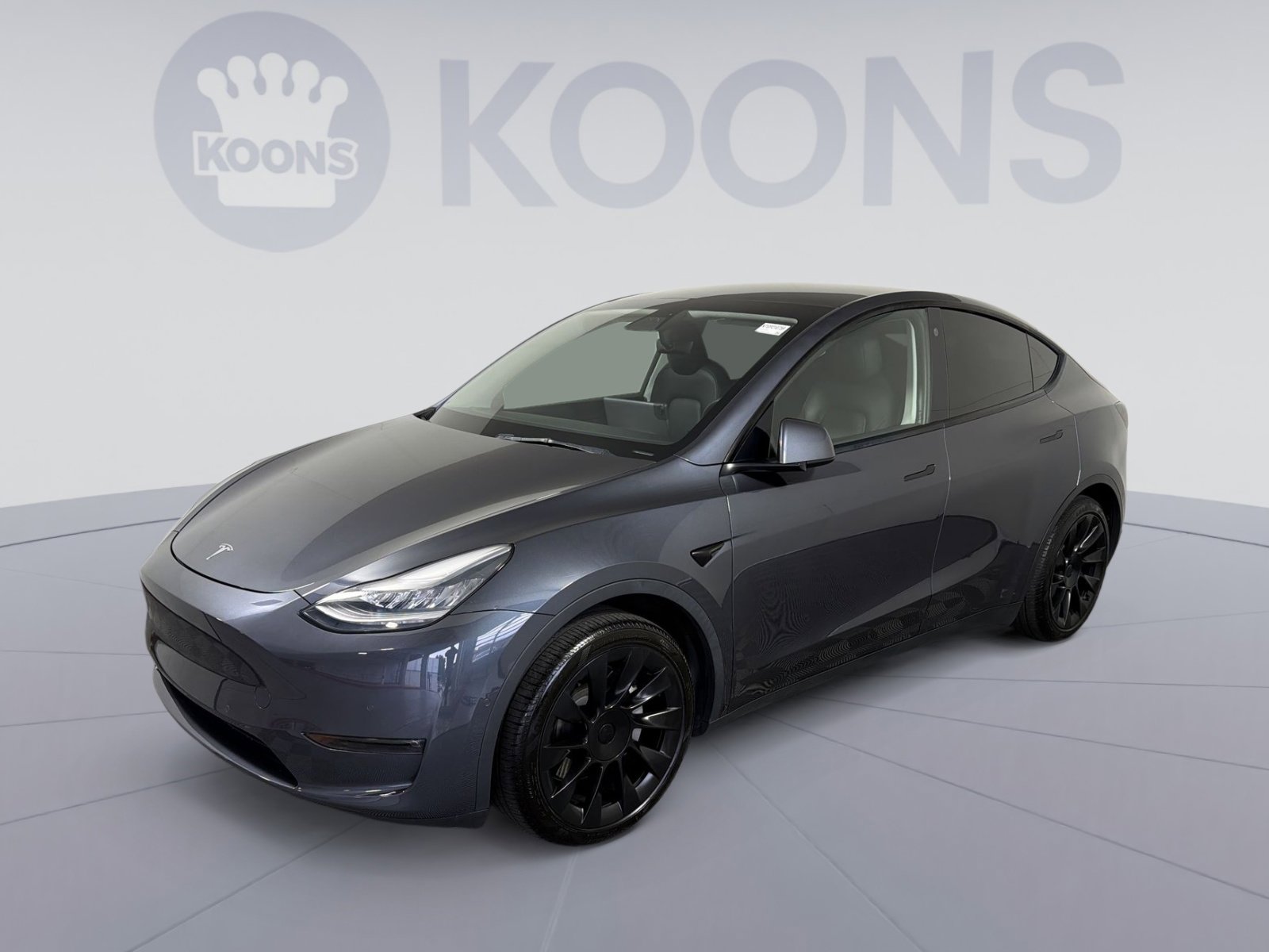 Used 2021 Tesla Model Y Long Range image 1