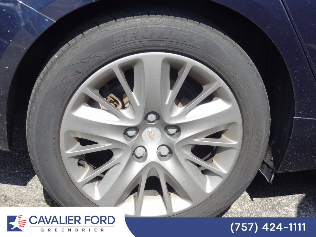 Used 2015 Chevrolet Impala LS FWD image 11