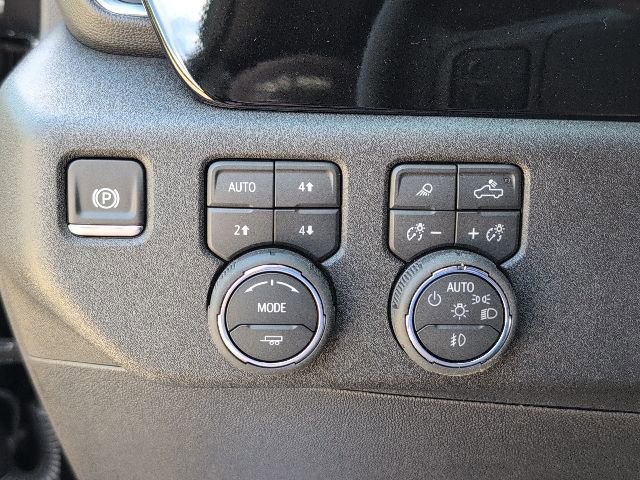 New 2025 Chevrolet Silverado 3500 LT w/ Texas Edition image 17