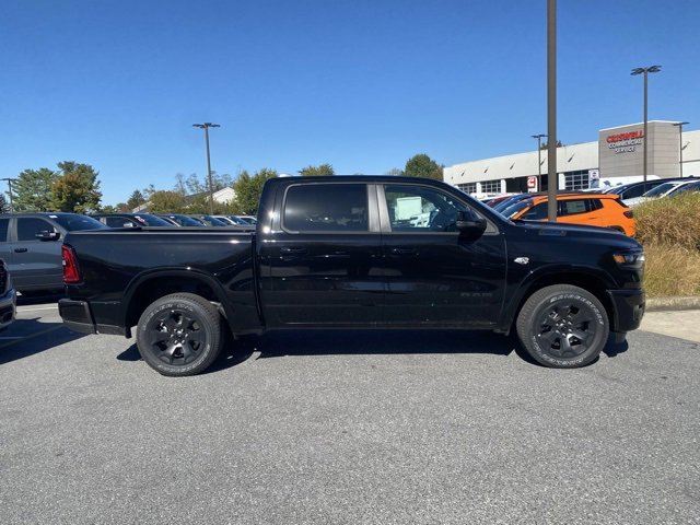 New 2026 RAM 1500 4x4 Crew Cab image 9