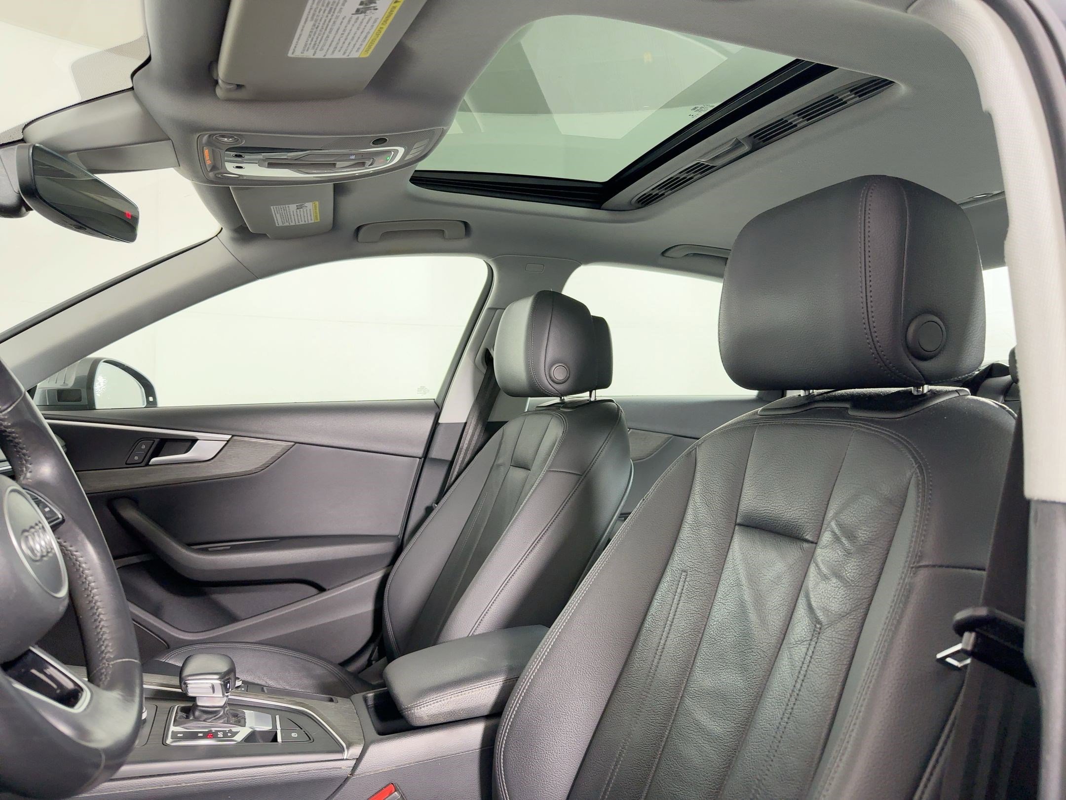 Used 2019 Audi A4 2.0T Premium image 13