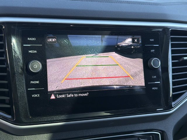 Certified 2023 Volkswagen Atlas SEL R-Line AWD/4WD image 25