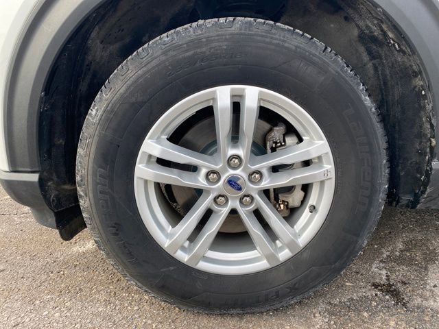 Used 2022 Ford Explorer XLT AWD/4WD image 23