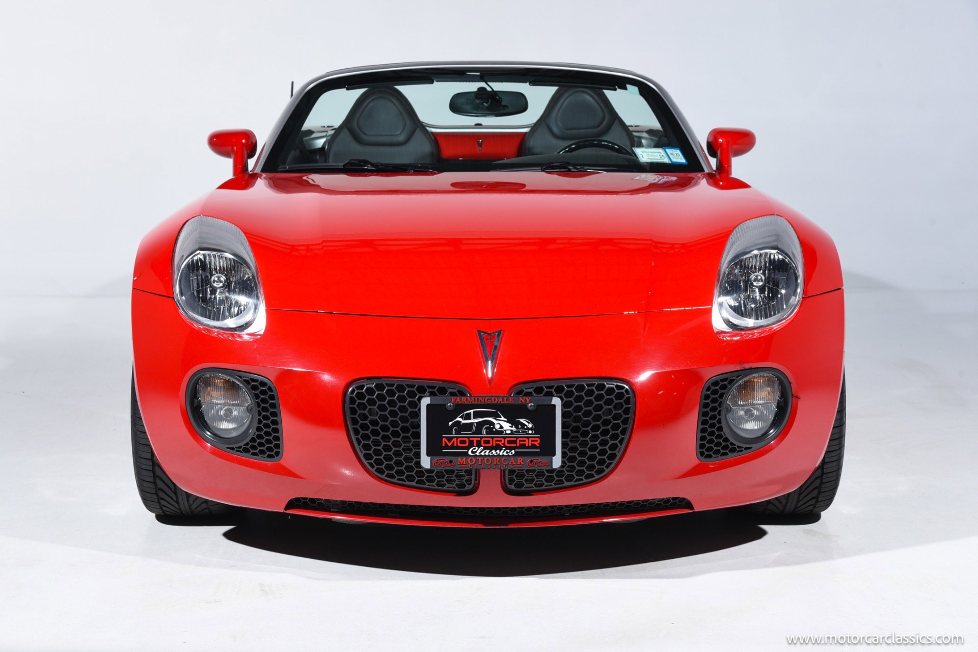 Used 2007 Pontiac Solstice GXP w/ Premium Package image 3
