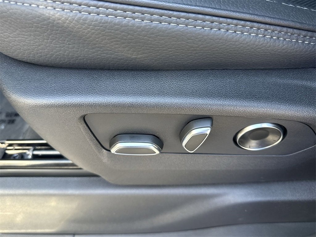 New 2025 GMC Sierra 2500 Denali w/ Denali Reserve Package image 26