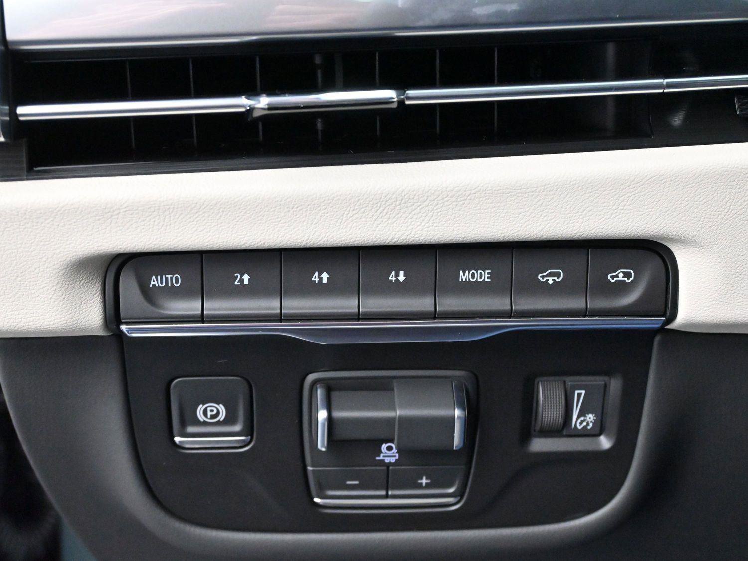 Certified 2026 Cadillac Escalade ESV Sport w/ Touring Package image 27