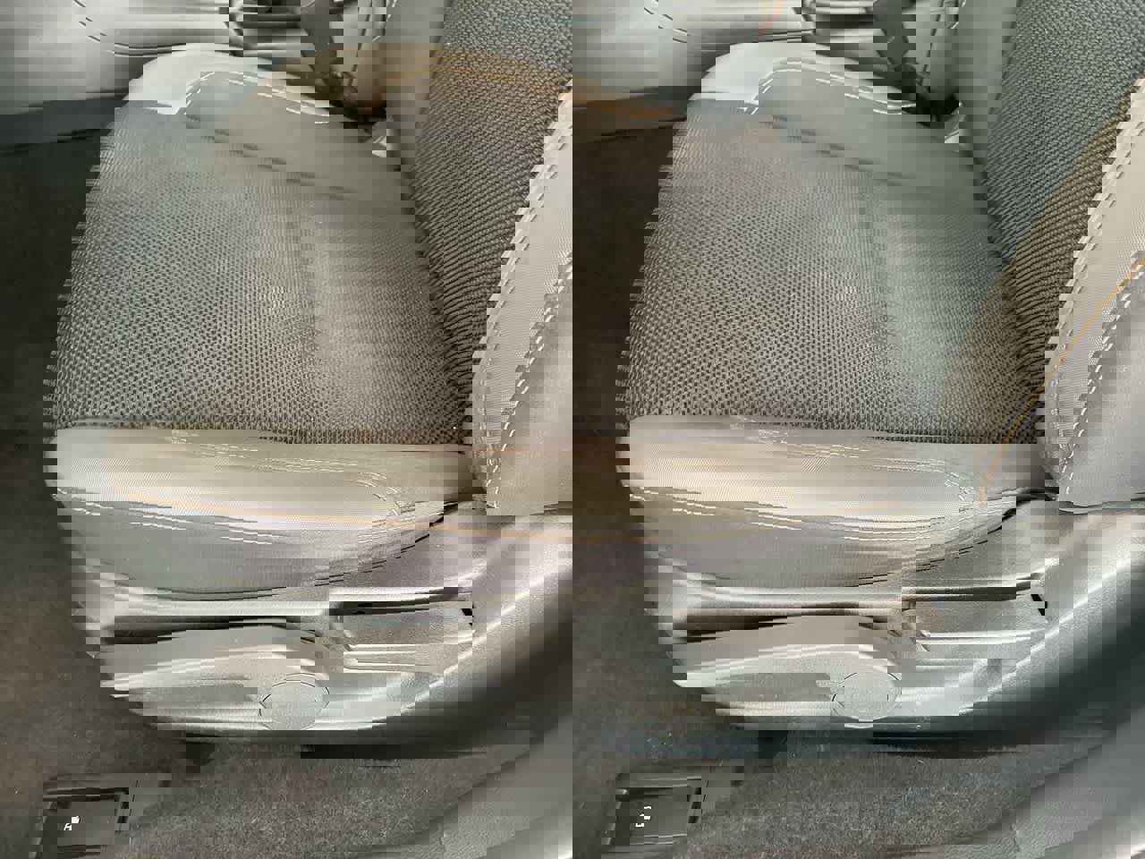 Used 2017 Subaru Crosstrek 2.0i Premium w/ Moonroof Package image 12