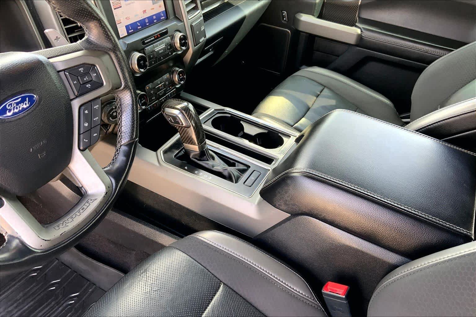 Used 2019 Ford F150 Raptor w/ Equipment Group 802A Luxury AWD/4WD image 17
