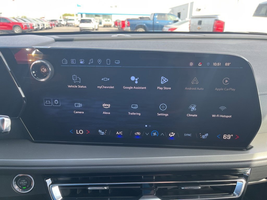 New 2025 Chevrolet Traverse LT w/ Midnight/Sport Edition image 18