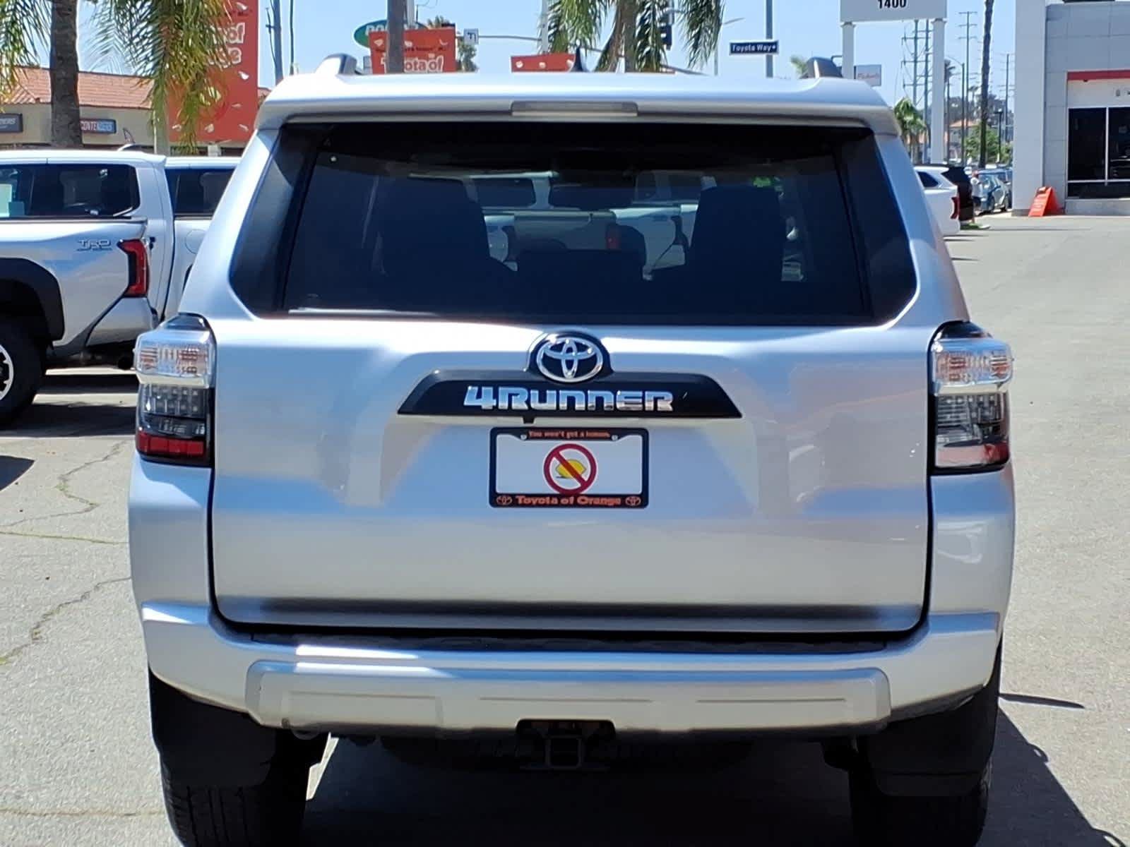 Used 2024 Toyota 4Runner TRD Off-Road Premium w/ Moonroof Package AWD/4WD image 4