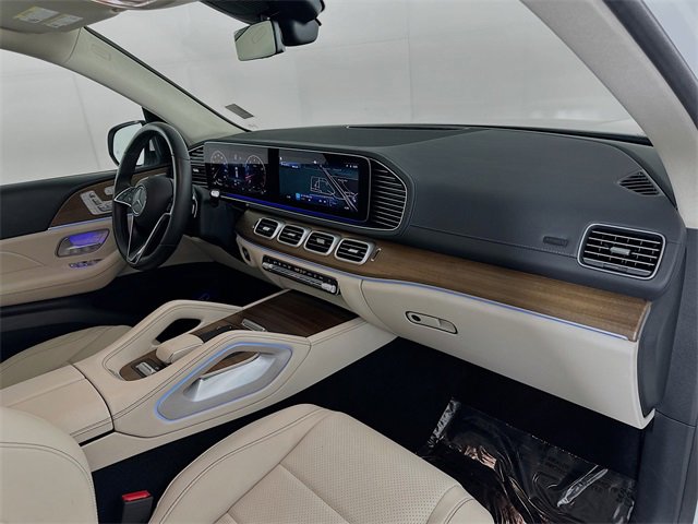 Certified 2024 Mercedes-Benz GLS 450 4MATIC image 31