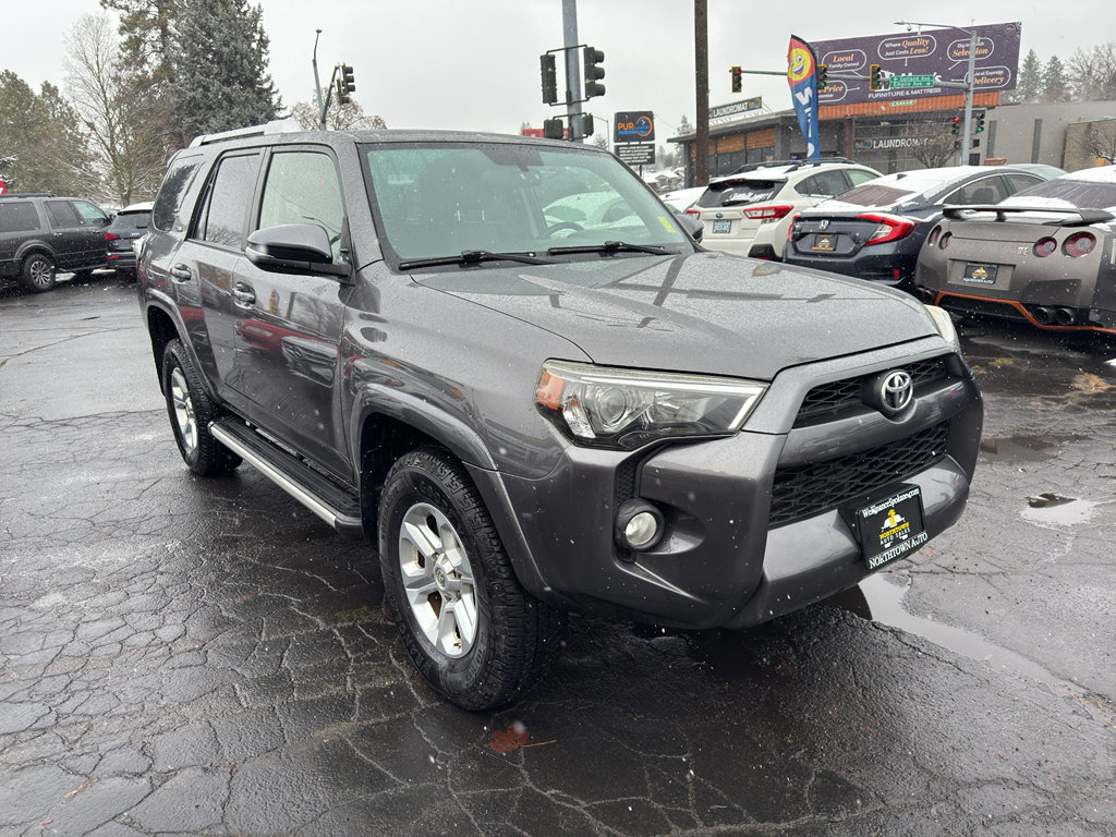Used 2017 Toyota 4Runner SR5 image 8
