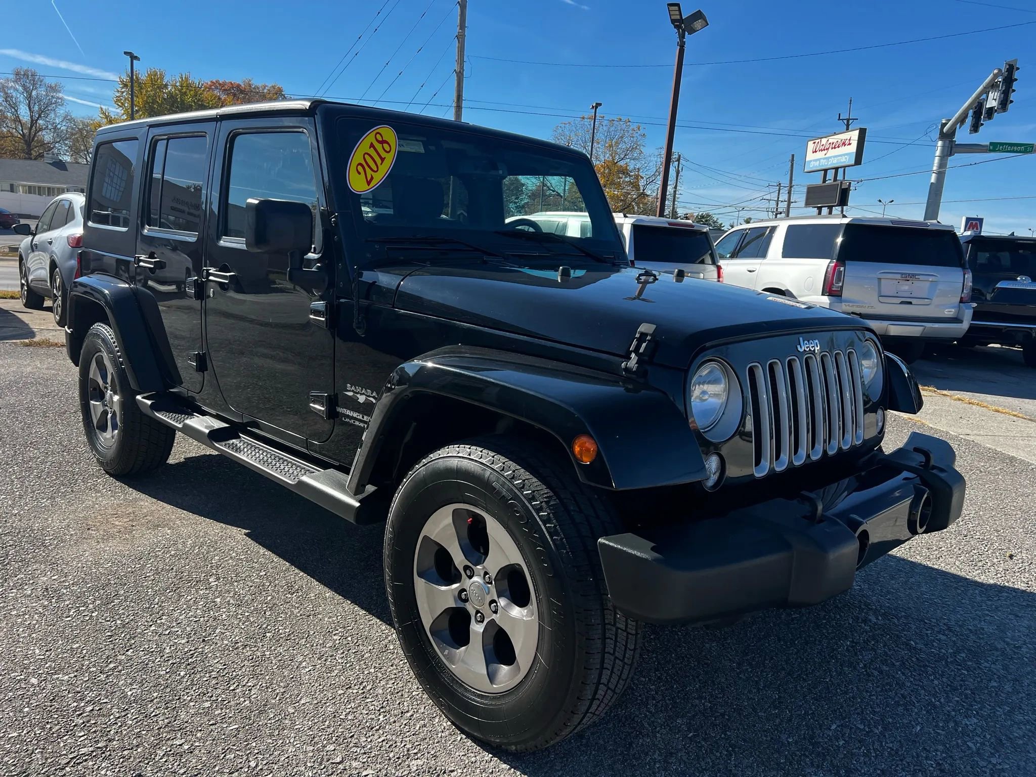 Used 2018 Jeep Wrangler Unlimited Sahara image 6
