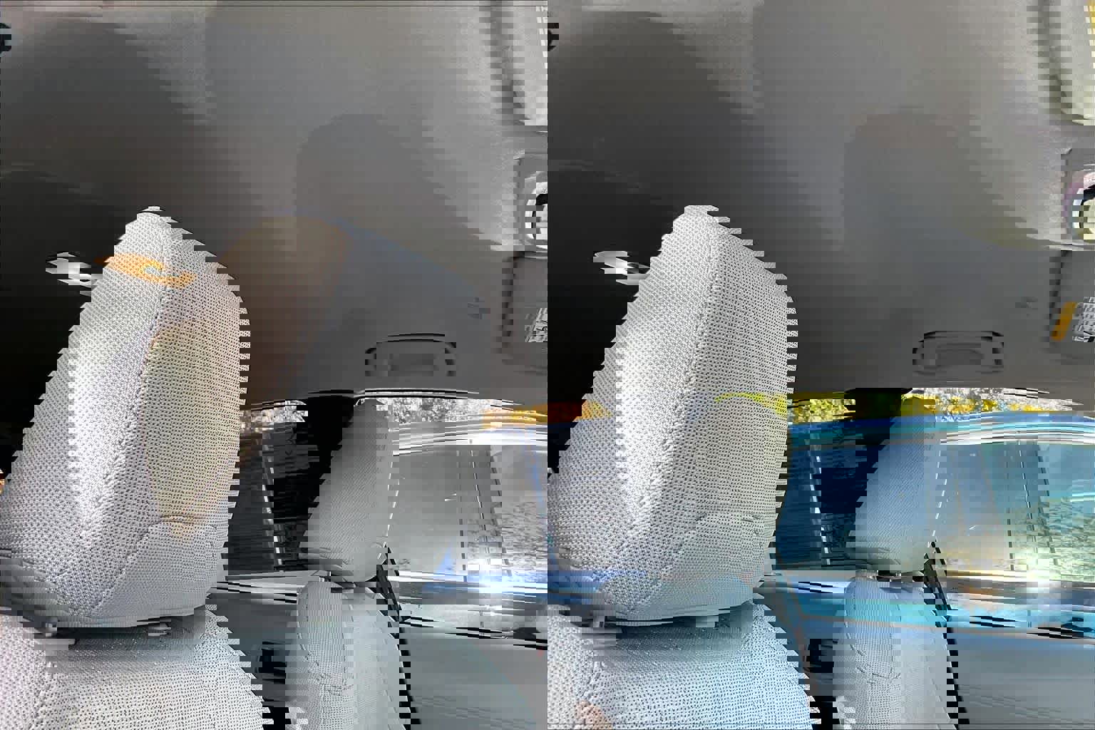 Used 2023 Toyota Corolla Cross L image 14