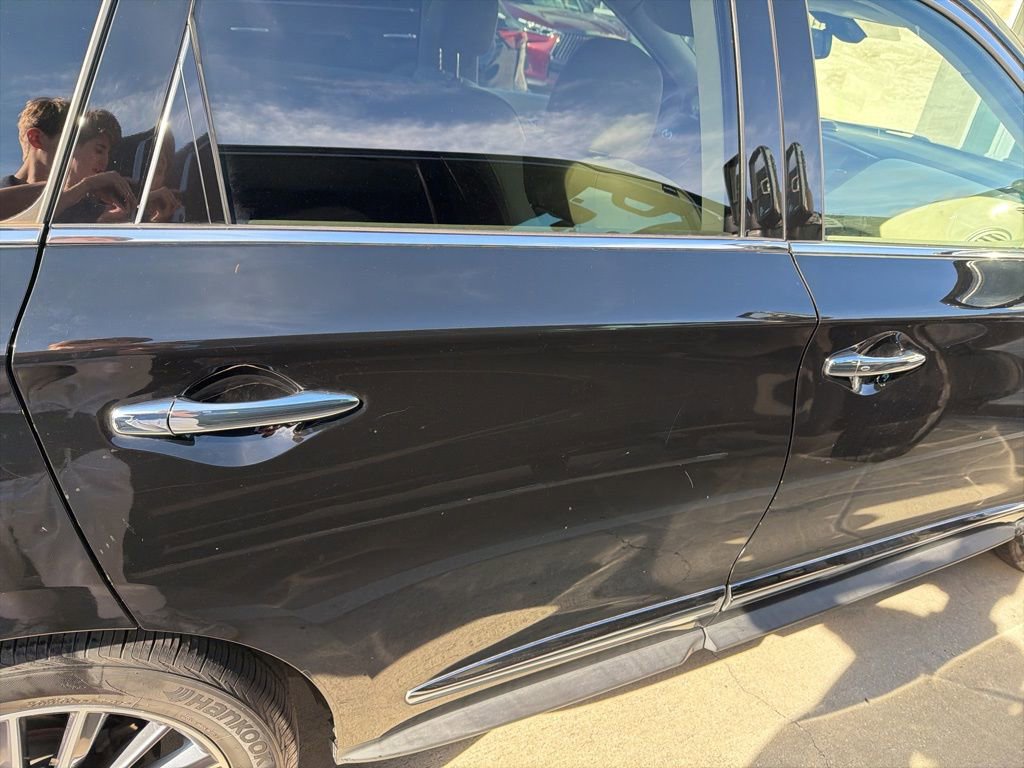 Used 2018 INFINITI QX60 Base w/ Premium Plus Package image 17