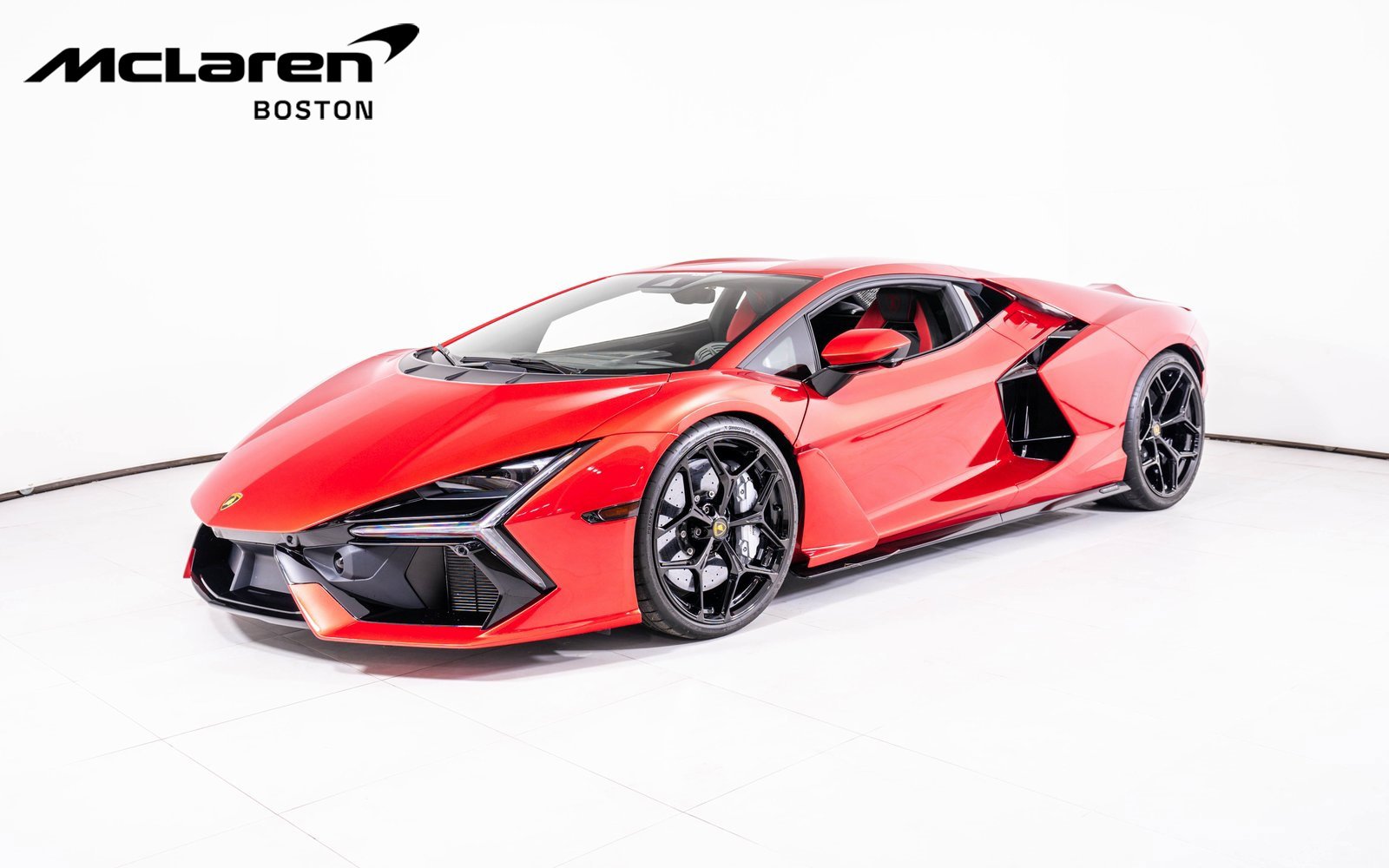Used 2024 Lamborghini Revuelto image 1