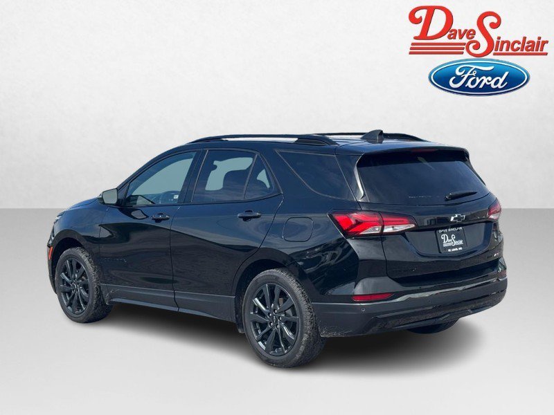 Used 2023 Chevrolet Equinox RS w/ RS Leather Package AWD/4WD image 9