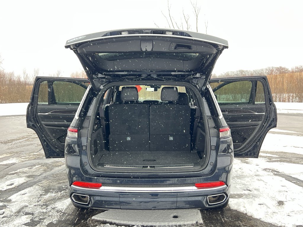 Used 2024 Jeep Grand Cherokee L Overland w/ Advanced Protech Group III image 44