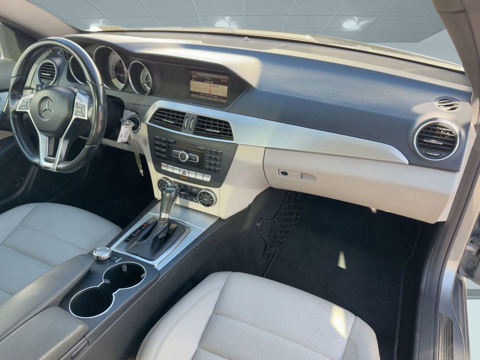 Used 2013 Mercedes-Benz C 250 Coupe image 27