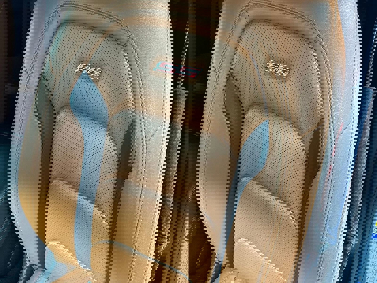 Used 2016 Chevrolet Camaro SS image 23