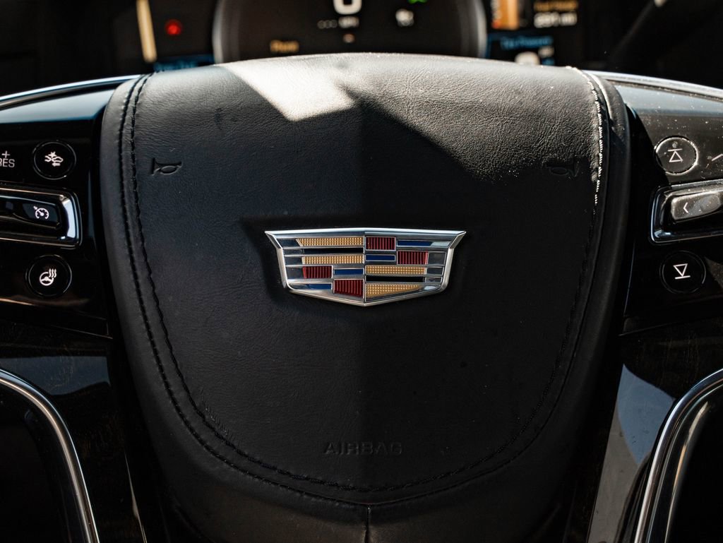 Used 2015 Cadillac Escalade Platinum image 34