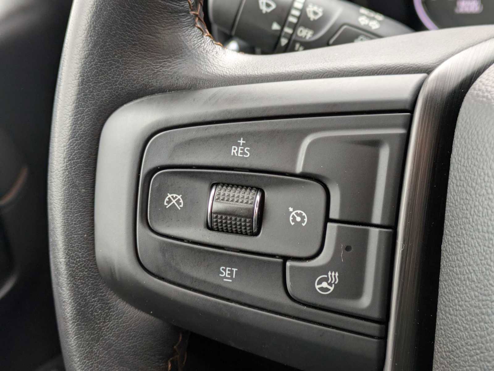 Used 2022 GMC Sierra 1500 AT4 w/ AT4 Preferred Package AWD/4WD image 25