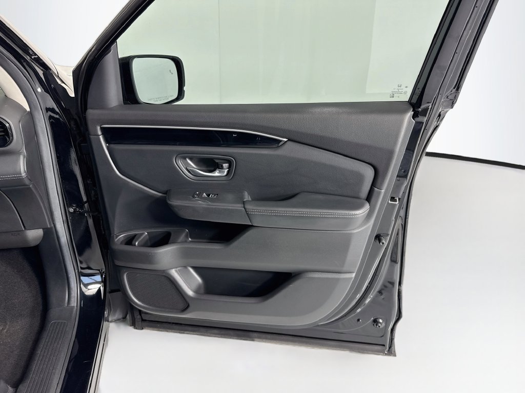 Certified 2025 Honda Pilot EX-L image 25